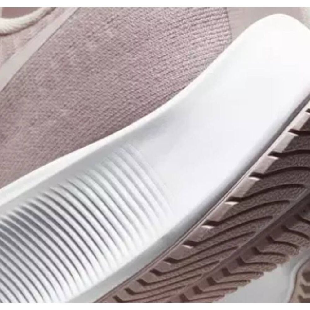Nike Air Zoom Pegasus 39 Running Shoe - Picture 8 of 15